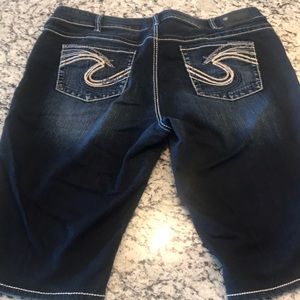 Silver Suki Bermuda Shorts Size 22